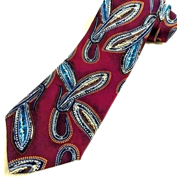 Men's Vintage 100% Italian Silk Tie - Burgandy Paisley Motif - Picture 1 of 11